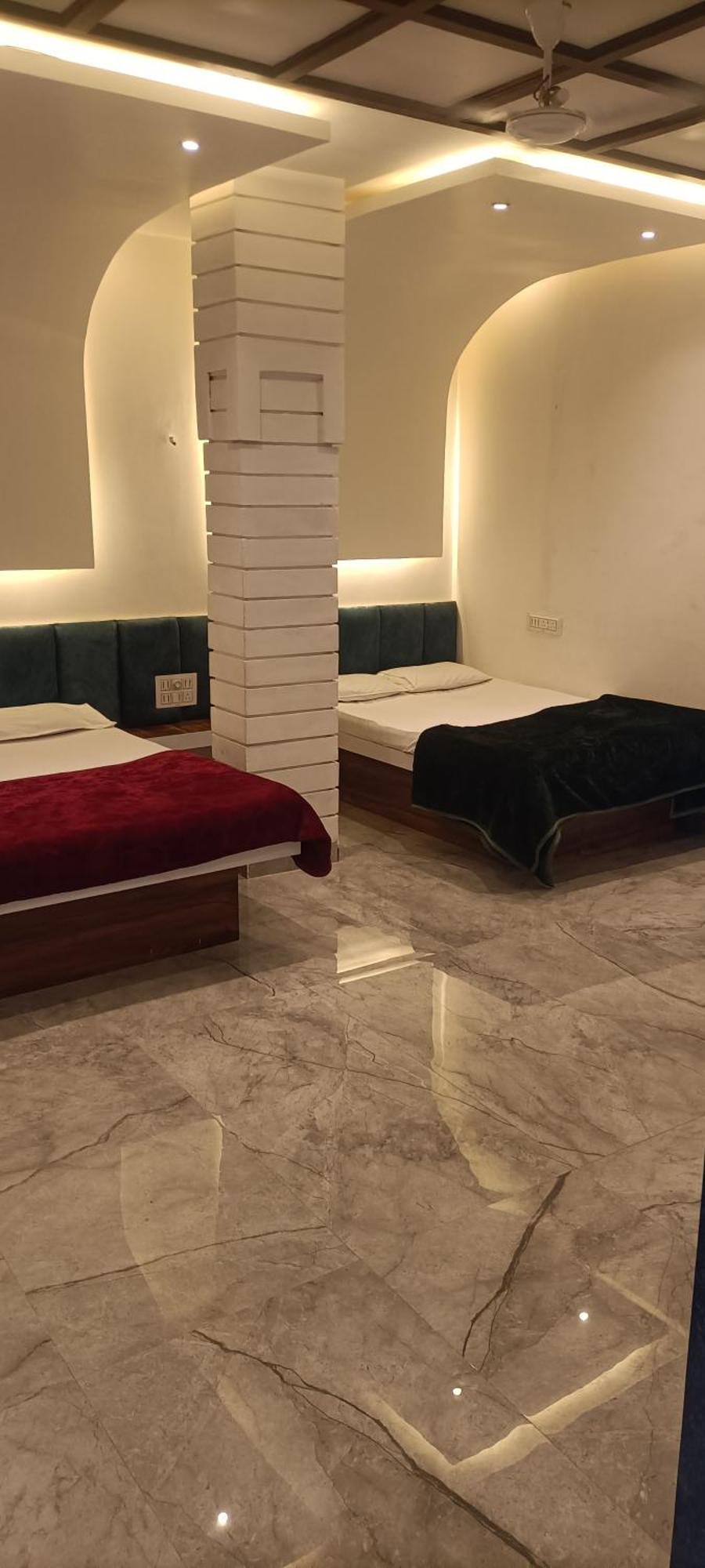 Maharaja Guest House Nashikkar Akalkot Dış mekan fotoğraf